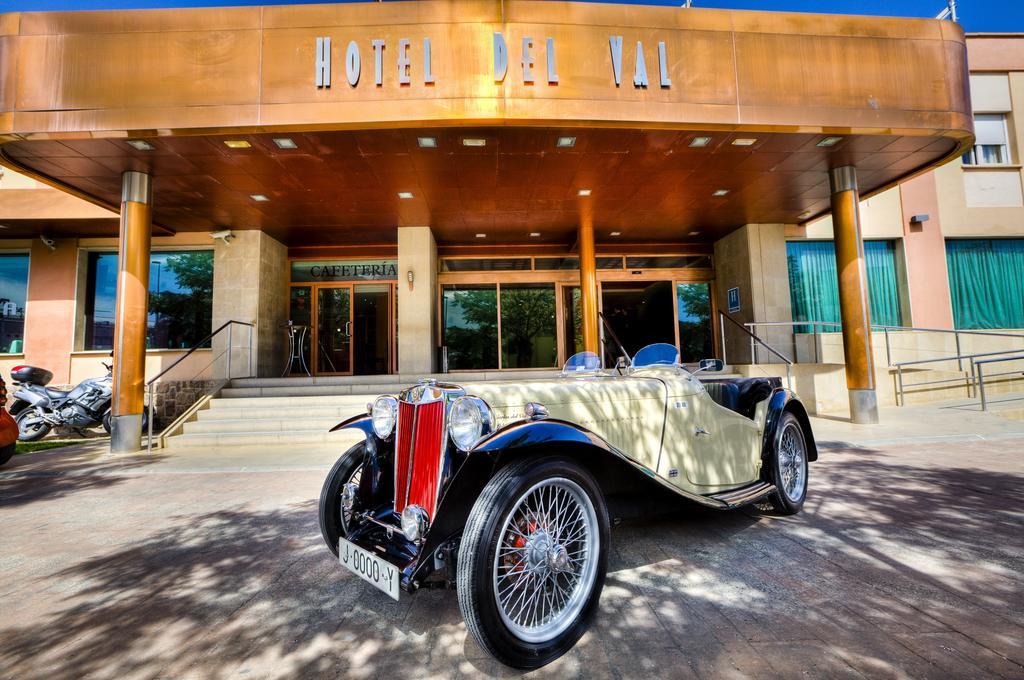 Hotel Del Val - Parking Gratuito Andújar Kültér fotó